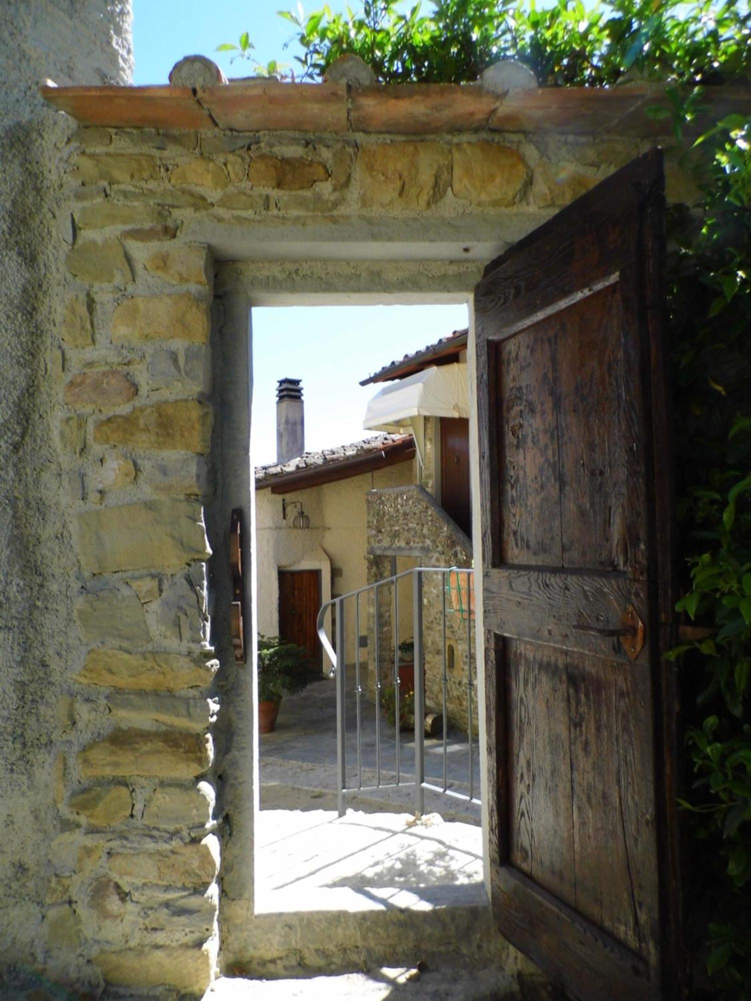 Casa Vacanze Podere Ugolini Apartment *