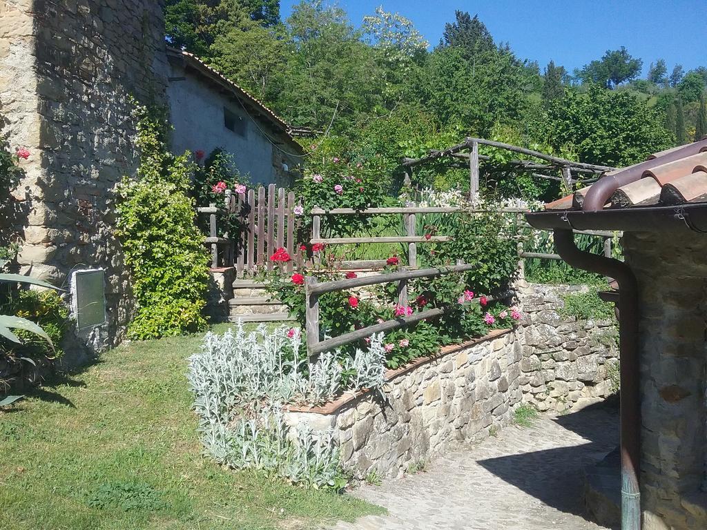 Casa Vacanze Podere Ugolini Apartment *